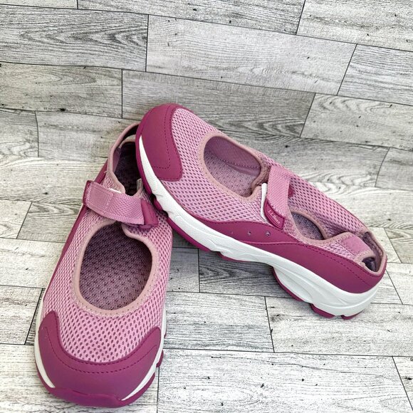 Brand New w/o Box Women's L. L.‎ Bean Pink Mary Jane Sneaker Shoes Size 8.5 Wide - Picture 1 of 10